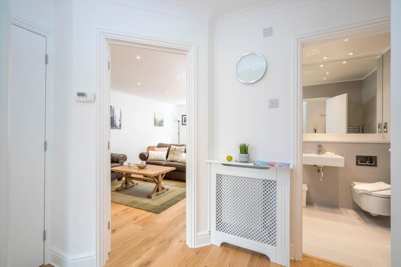 Splendid Apartment Near Vauxhall Tube Londen Buitenkant foto