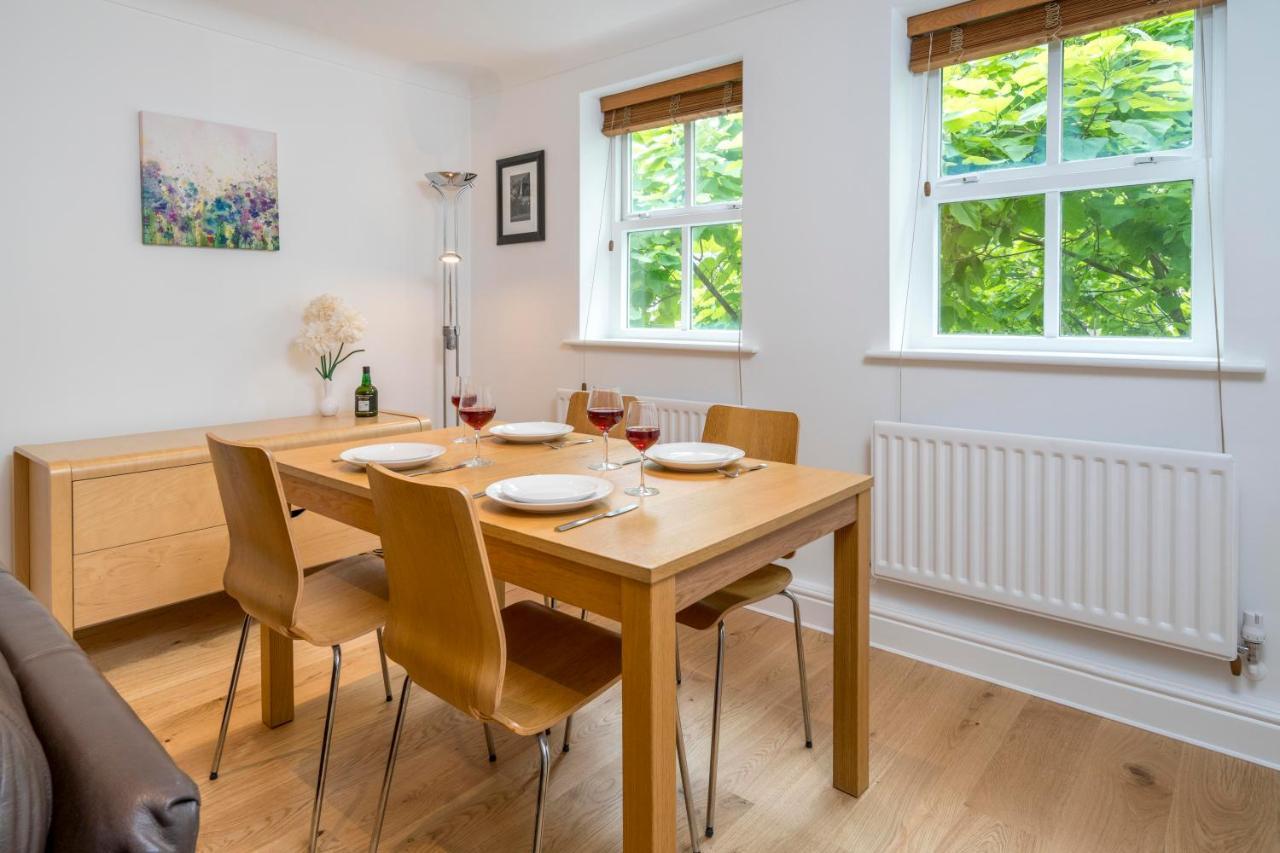 Splendid Apartment Near Vauxhall Tube Londen Buitenkant foto