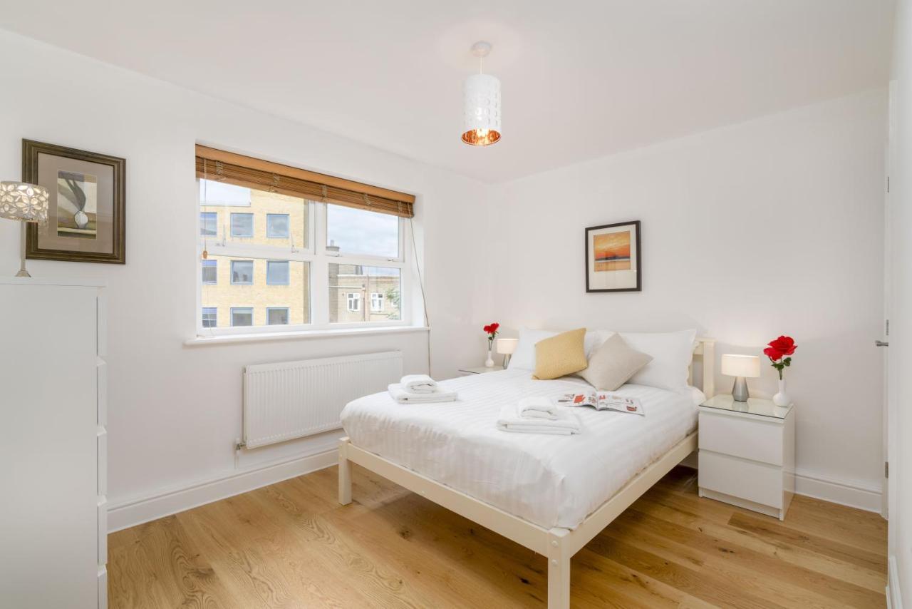 Splendid Apartment Near Vauxhall Tube Londen Buitenkant foto