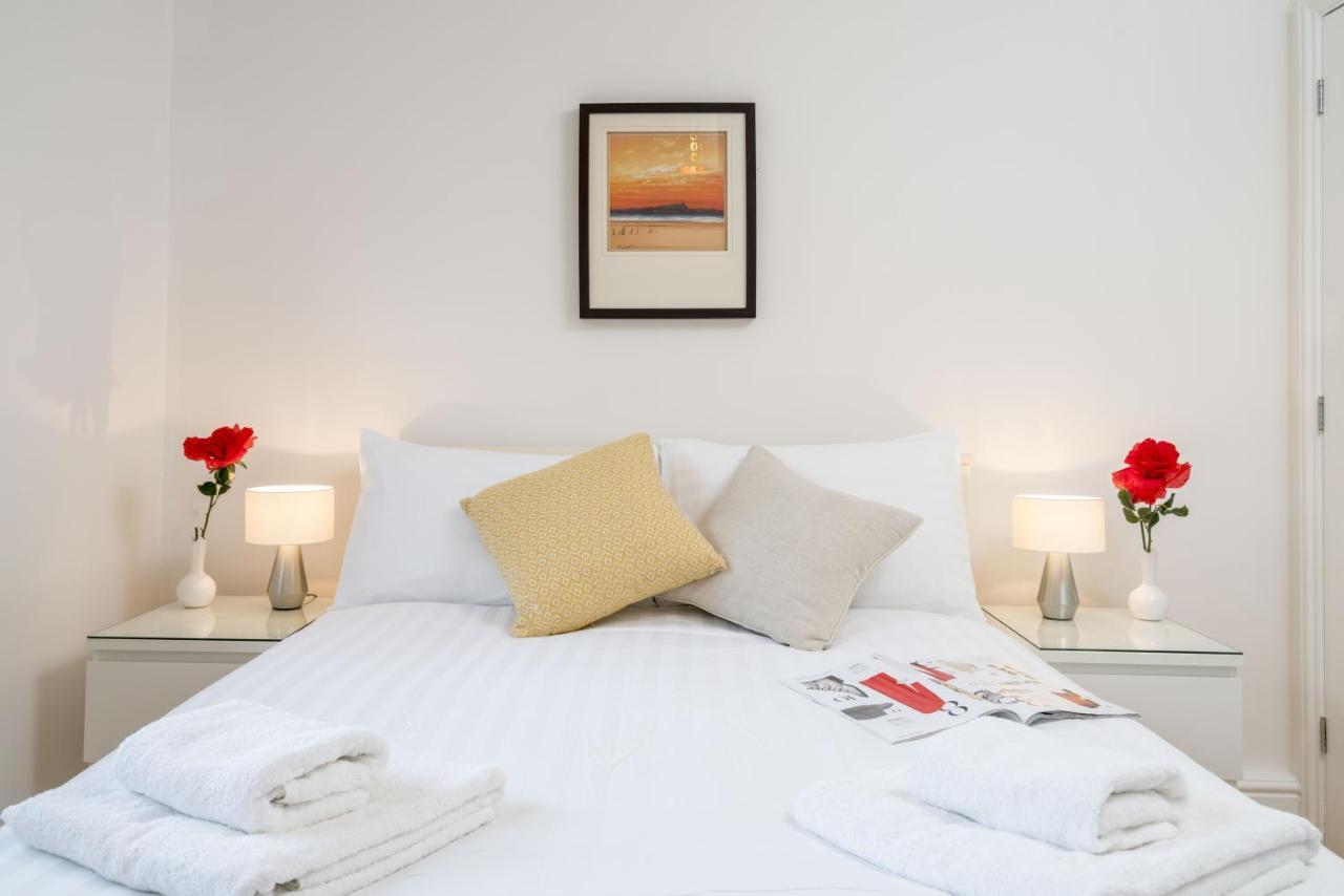 Splendid Apartment Near Vauxhall Tube Londen Buitenkant foto
