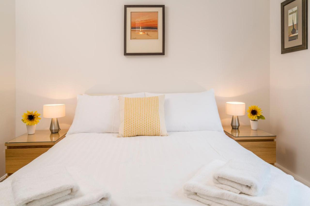 Splendid Apartment Near Vauxhall Tube Londen Buitenkant foto